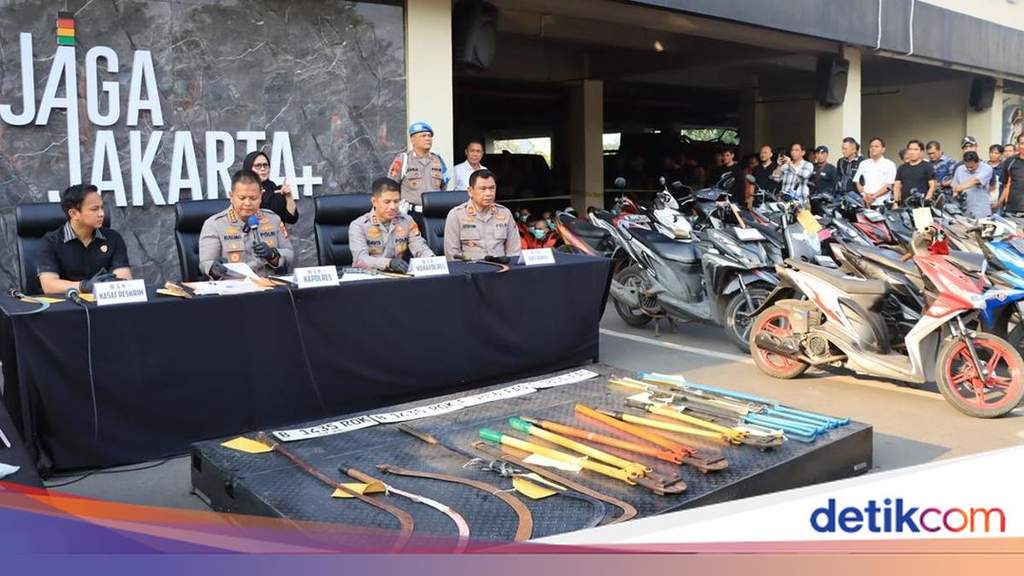 Bekasi Police Solve 77 Robbery and Vehicle Theft Cases