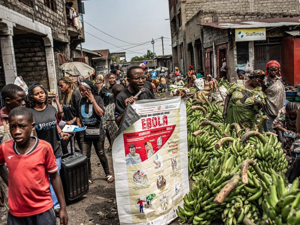 Medical workers managing the severe Ebola epidemic in the DR Congo