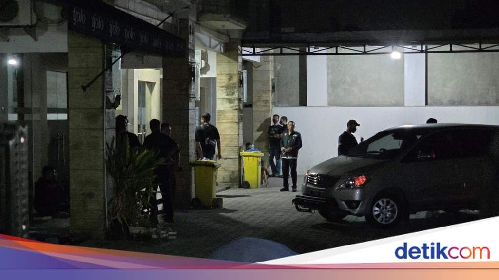 Empty Cipete Shophouse Raided in Sweeping Jakarta Corruption Probe