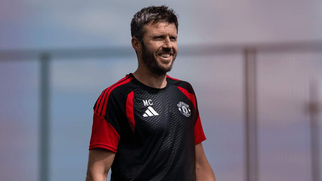 INEOS Targets Rival Starlets as Manchester United Strategy Shifts