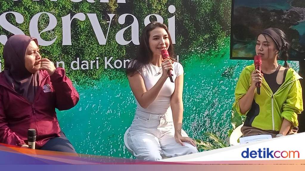 Manohara Odelia speaking about her minimalist lifestyle choice.