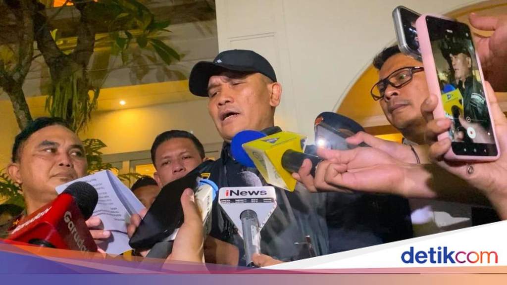 Large iron wall safe discovered by Indonesian police during a corruption investigation