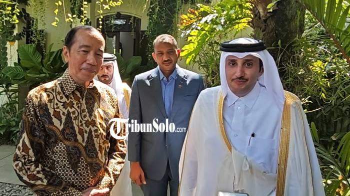 Qatar Ambassador Dr. Sultan bin Mubarak Saad Al-Dosari meeting with Jokowi in Solo